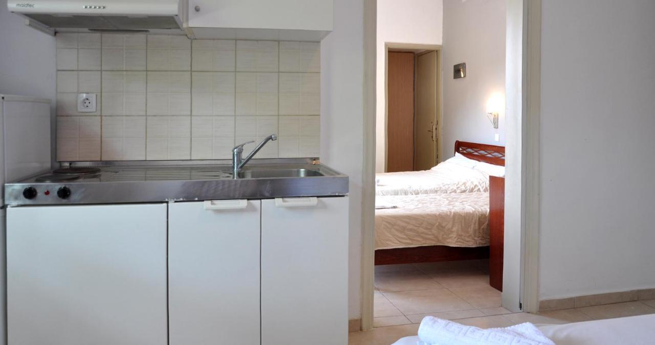 Coralli Beach Studios-Apartments Kallithea  Zewnętrze zdjęcie