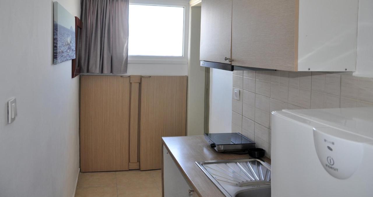 Coralli Beach Studios-Apartments Kallithea  Zewnętrze zdjęcie