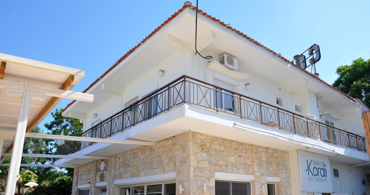 Coralli Beach Studios-Apartments Kallithea  Zewnętrze zdjęcie